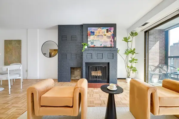 1580 Massachusetts Ave #7C, Cambridge, MA 02138