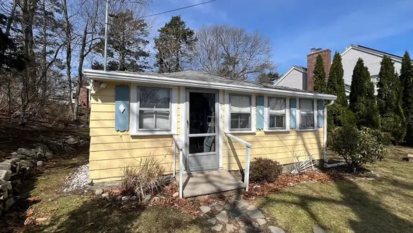 28 Stillman St, Weymouth, MA 02189