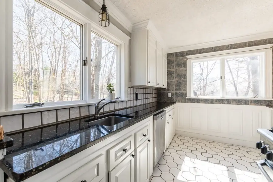 167-169 Walker Rd, Swampscott, MA 01907 - #3