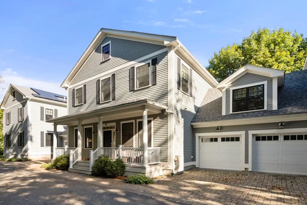 88 Crescent St #2, Newton, MA 02466 - #1