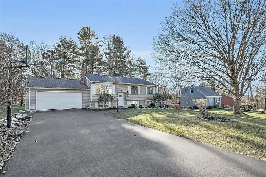 24 George St, Charlton, MA 01507 - #2