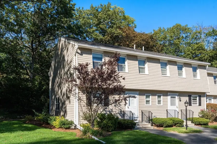 2259 Commonwealth #2259, Newton, MA 02466 - #2