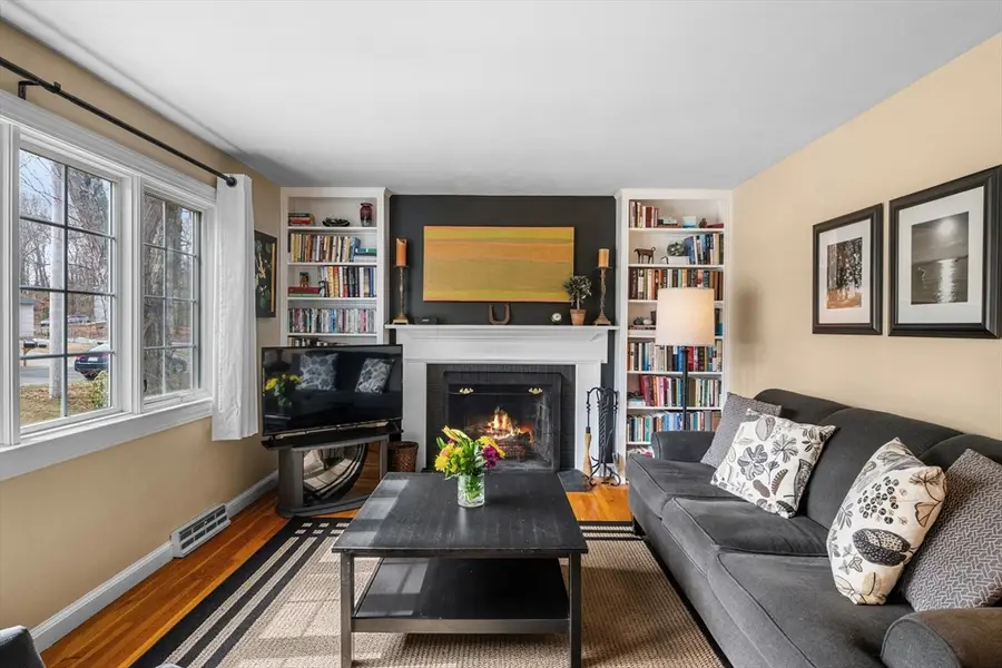 2 Ashcroft Terrace, Groveland, MA 01834 - #3