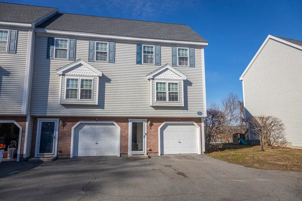 1017 Middlesex St #5, Lowell, MA 01851 - #1