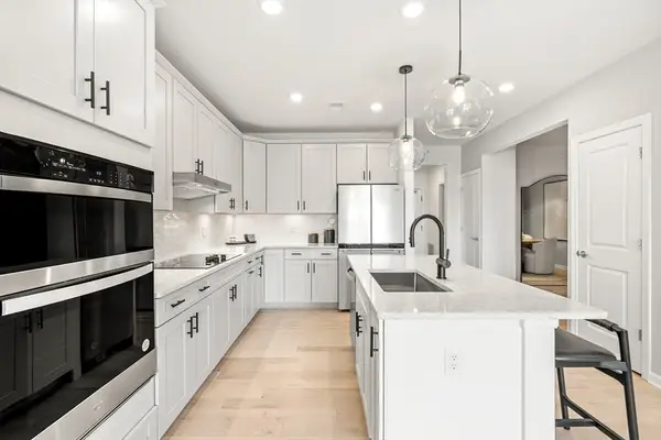 7 Green Street #308, Shrewsbury, MA 01545