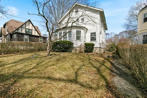 6 Kimball Rd, Arlington, MA 02474