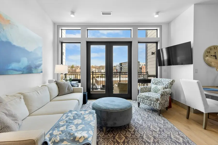 101 N Beacon St #303, Watertown, MA 02472 - #2