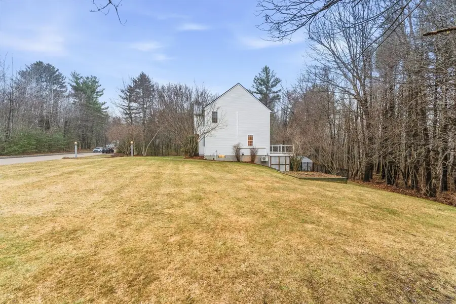 25 Stanphyl Rd, Uxbridge, MA 01569 - #2