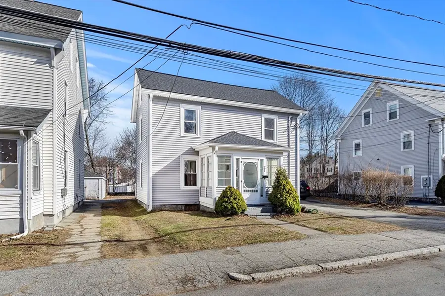 21 Chestnut St, Woburn, MA 01801 - #2