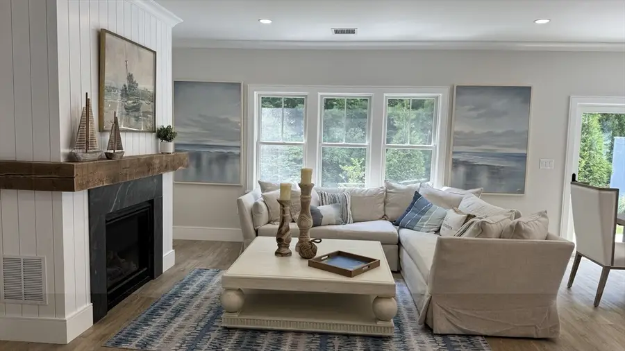 4 Josiah Path, Falmouth, MA 02540 - #2