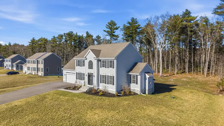 162 Bayberry Rd, Raynham, MA 02767 - #2