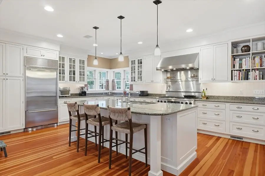 21 Elm St, Boxford, MA 01921 - #2