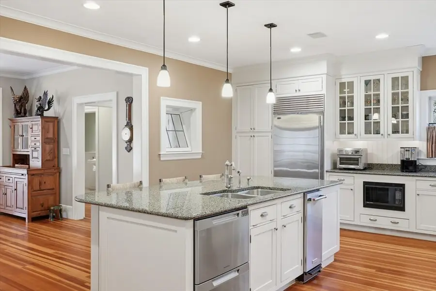 21 Elm St, Boxford, MA 01921 - #3