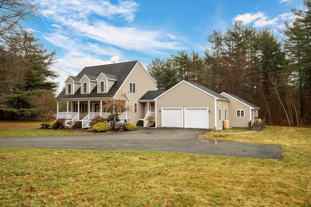 269 Tispaquin St, Middleboro, MA 02346 - #1