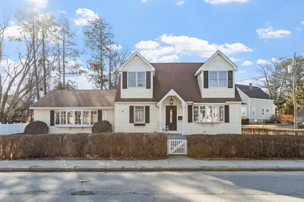 16 Green St, Methuen, MA 01844