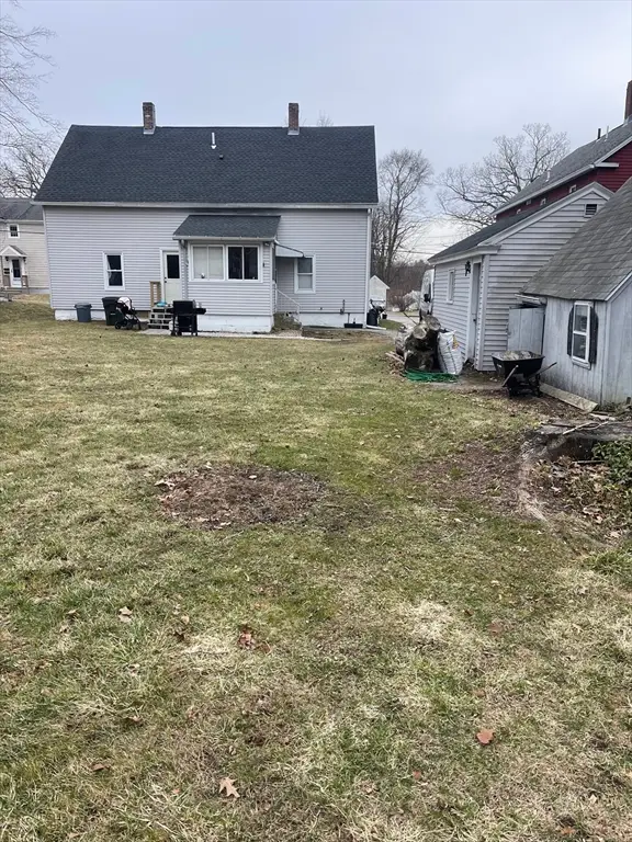 5 Summit St, Webster, MA 01570 - #3