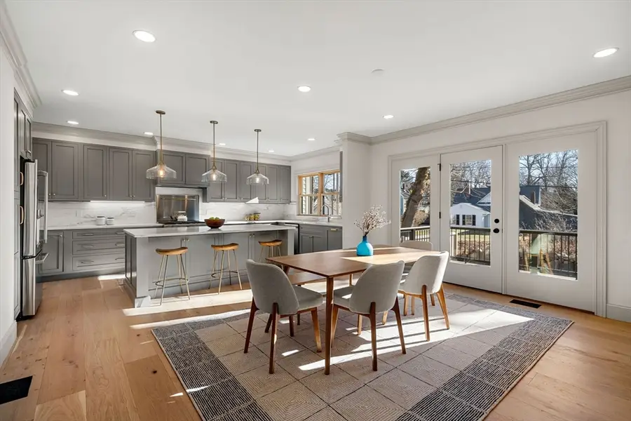 7 Flatley Ave, Manchester, MA 01944 - #3