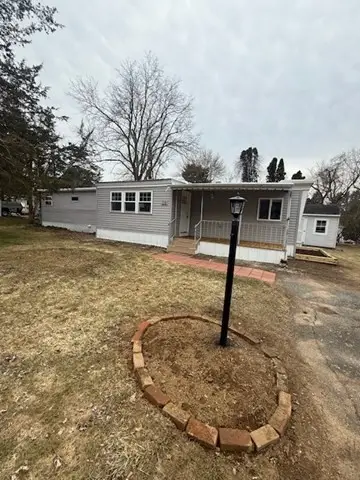 28 Riverview Circle, Brimfield, MA 01010 - #2