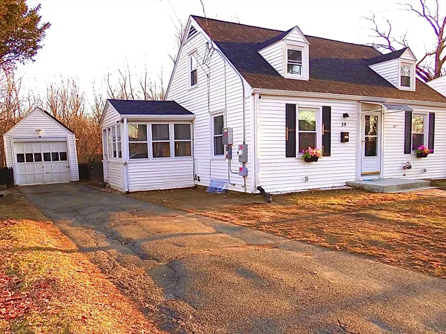 39 Balfour Dr., Springfield, MA 01118 - #2