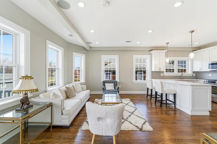 244 Eliot St #2, Milton, MA 02186 - #3