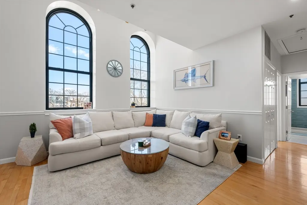 486 E 3rd St #6, Boston, MA 02127 - #1