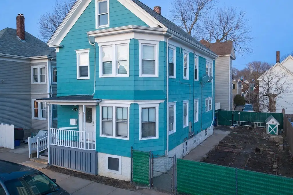 238 Tremont St, New Bedford, MA 02740 - #1