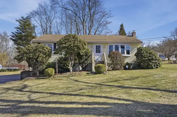 35 Hampton Street, Auburn, MA 01501