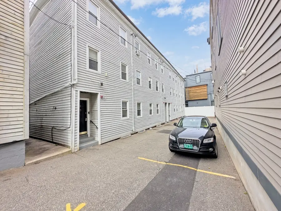 1-4 Schrepel Pl, Boston, MA 02127 - #2