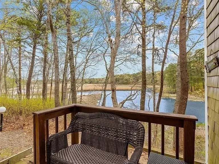 15 Riverview Ave #D, Mashpee, MA 02469 - #2