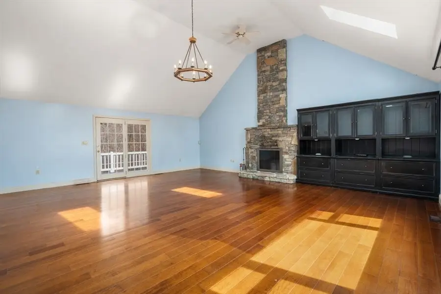 34 Sable Run Ln, Methuen, MA 01844 - #2