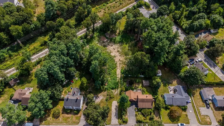 125R Middleboro Avenue, East Taunton, MA 02718 - #3