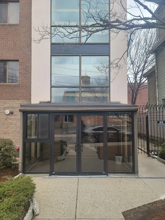 24 Corey St #201, Everett, MA 02149 - #2