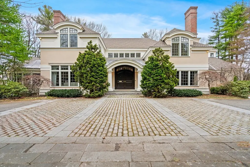 135 Marsh St, Belmont, MA 02478 - #1