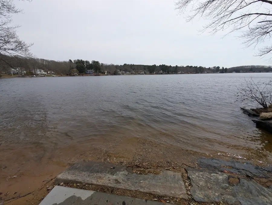 72 Park Rd, Charlton, MA 01507 - #2