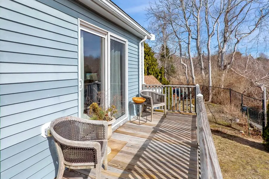 20 Evergreen St, Wareham, MA 02571 - #3