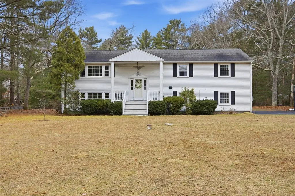 5 Constitution Dr, Plymouth, MA 02360 - #1