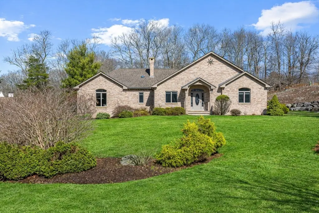 9 Gerry Drive, Seekonk, MA 02771 - #1