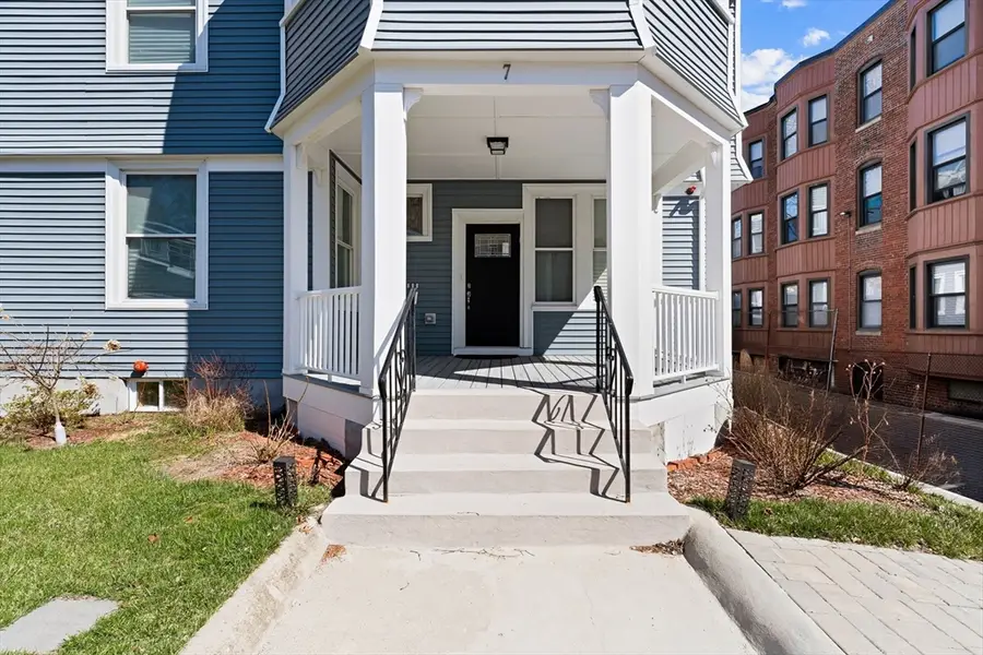 7 Waumbeck St #-3-, Boston, MA 02121 - #3