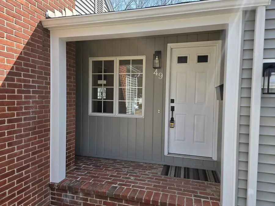 49 Yarmouth St, Longmeadow, MA 01106 - #2