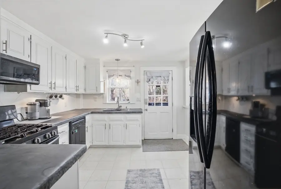 106 Old East Grove, Middleboro, MA 02346 - #3