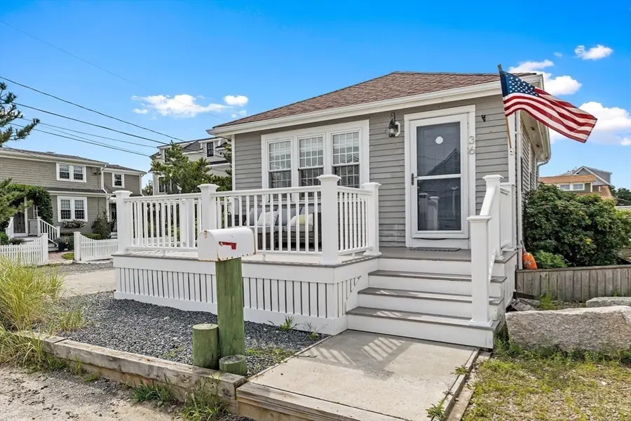 36 Ocean Rd N, Duxbury, MA 02332 - #2