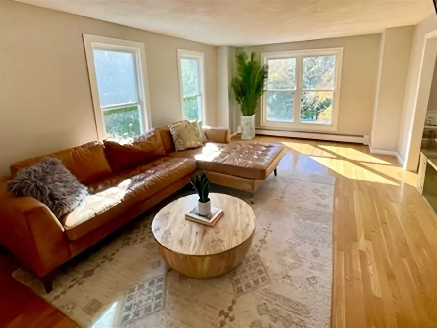 6 King Street, Arlington, MA 02474 - #3