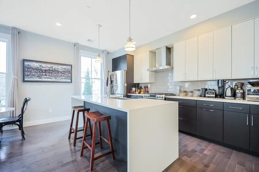 7 Greenley Pl #3, Boston, MA 02130 - #2