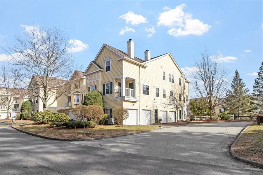 1010 Gazebo Circle #1010, Reading, MA 01867 - #2