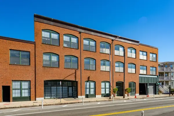 815 Somerville Ave, Cambridge, MA 02140