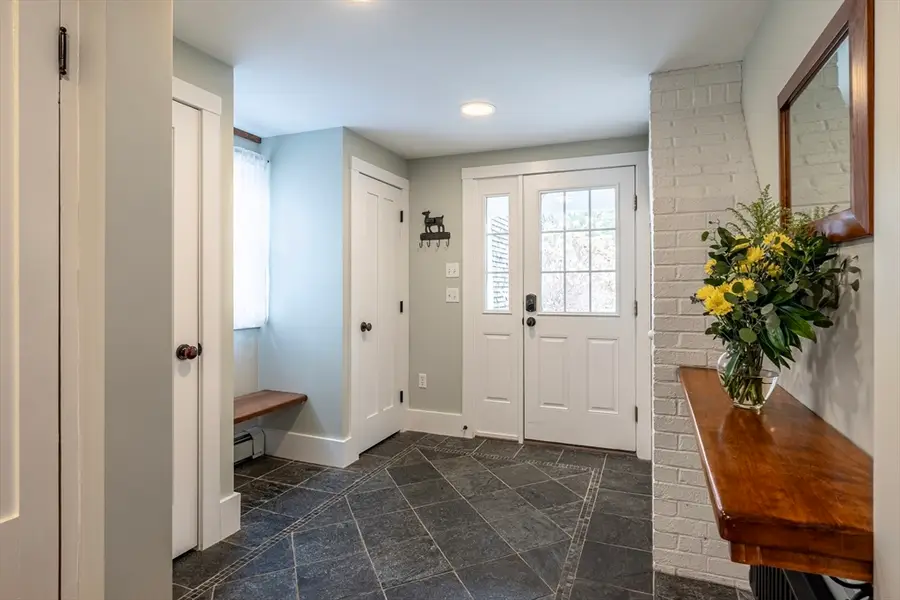 274 South St, Medfield, MA 02052 - #3