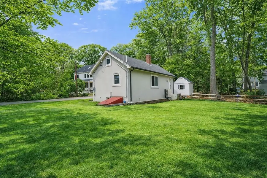 3 Riverside Dr, Dover, MA 02030 - #3