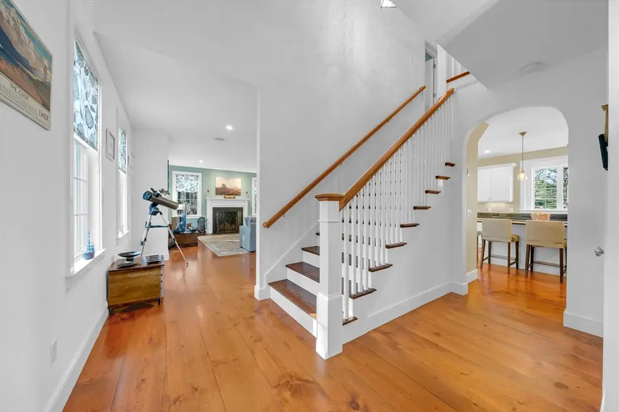 18 Stonebridge Rd, Groveland, MA 01834 - #3