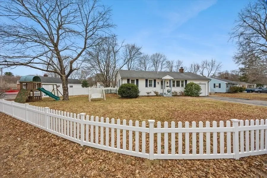 27 Suffolk Rd, Sharon, MA 02067 - #2