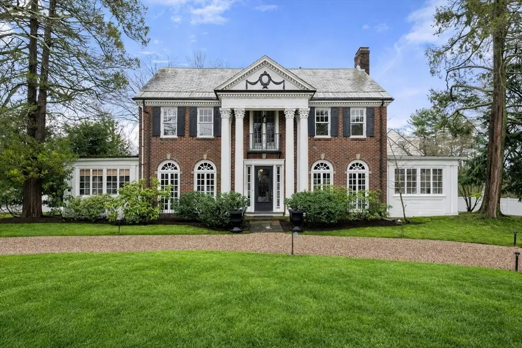 5 Hammond St, Newton, MA 02467 - #1